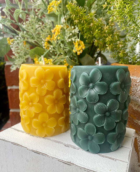 Beeswax Pillar Candle, Pure Beeswax All Natural Aromatherapy Candle, Sustainable Daisy/Sunflower Gift and Decor,