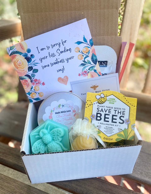 Pet Sympathy Gift Box, Loss of Dog Gift, Pet Condolence, Pet Memorial, Animal Bereavement Honey Bee Themed Gift Basket, Sending Prayers