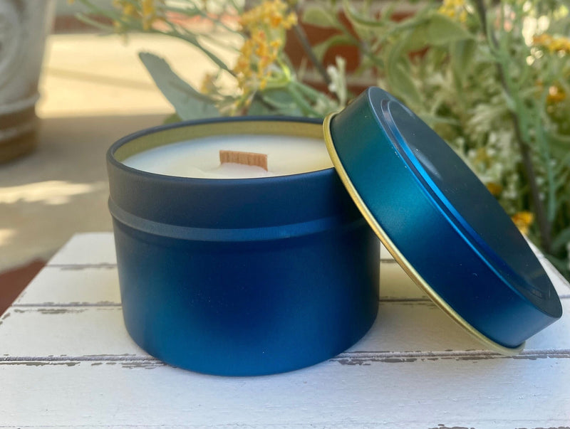 Blue 4oz Soy Tin Candles, Elegant Wholesale No Label Candles, Bulk Private Label 4oz Tin Candles, Honey Scented Favor Candles