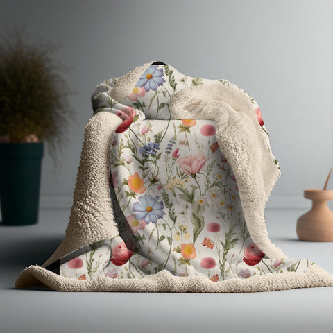 Wildflower Sherpa Blanket, Honeybee Floral Bed Blanket, Plush Nursery Blanket for Baby to Bee, Wild Flower Throw
