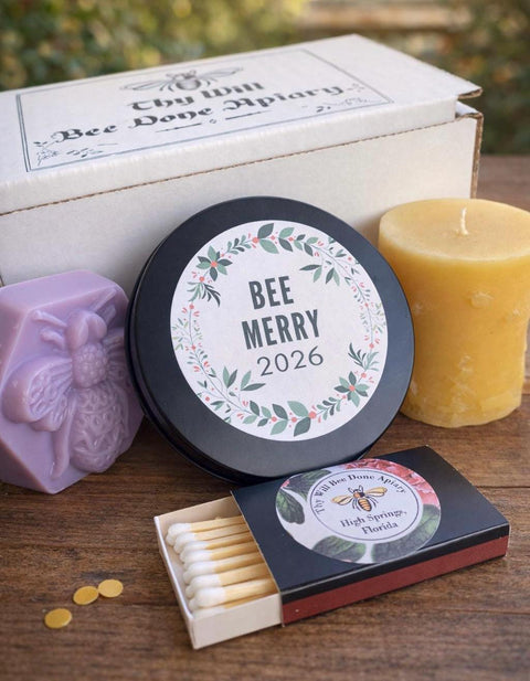 Christmas Bee Gift Box, Bee Lover Holiday Spa Gift, Beeswax Candle Christmas Box for Her
