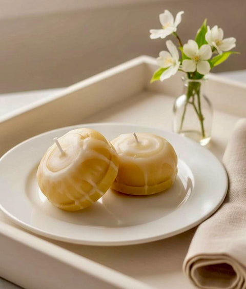 Cinnamon Roll Beeswax Candle | Bakery Scented Candle | Food Candle | Breakfast Decor | Artisan Candle | Beeswax Candle Gift | Sweet Candle